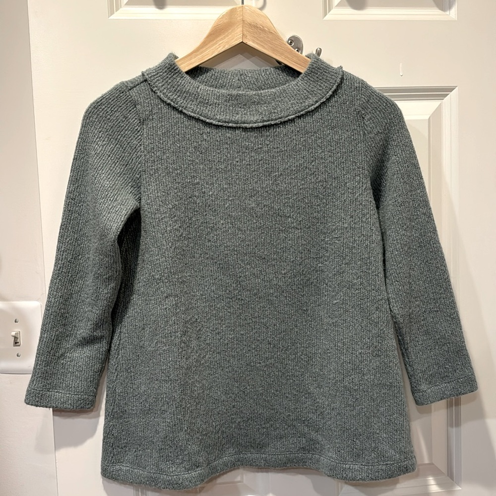 NWOT Loft outlet sage green sweater size XXSP.